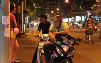 Những nẻo đường làm gái của nữ sinh