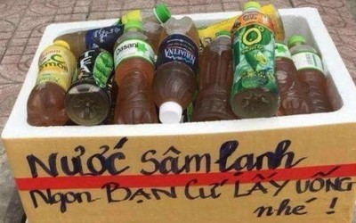 Thùng sâm lạnh ngoài đường và dòng chữ ấm lòng người