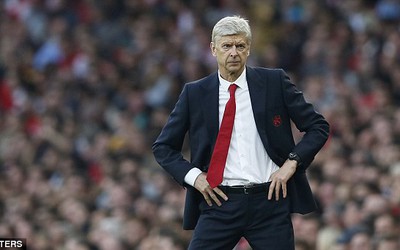 Tin HOT tối 13/10: Wenger hứa hão, Pogba có người ‘chia lửa’