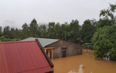 Thương tâm 2 anh em ruột nơi 'rốn lũ' Quảng Bình bị cuốn trôi