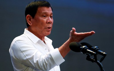 Duterte thăm Trung Quốc: 'Sẽ không có chuyện mặc cả về chủ quyền'