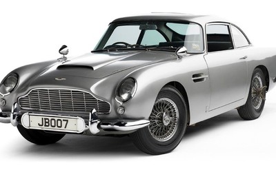 Xe cổ Aston Martin DB5 được mua với giá 1 triệu USD qua Apple Pay