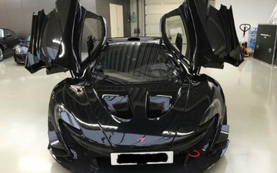 Ngắm siêu xe đua McLaren P1 GTR đen bóng 'cực ngầu'