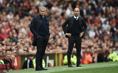 Trước derby Manchester: Guardiola run sợ, Mourinho ‘sầu’ đủ đường