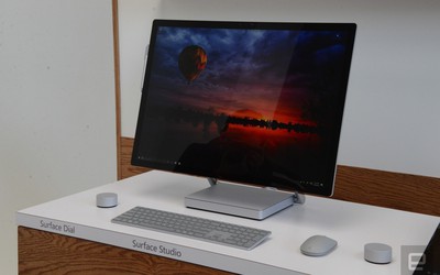 Microsoft ra mắt Surface Studio 'đối chọi' với iMac của Apple