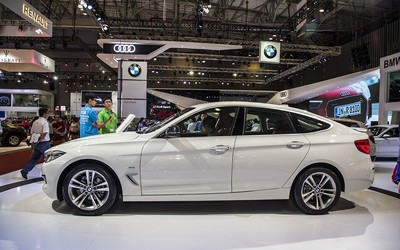 BMW 320i Gran Turismo giá 2,2 tỷ đồng ra mắt tại VIMS 2016