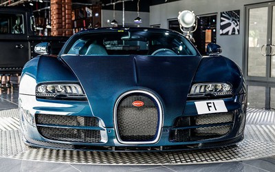 'Ông hoàng' Bugatti Veyron Super Sport màu hiếm rao bán 57 tỷ Đồng