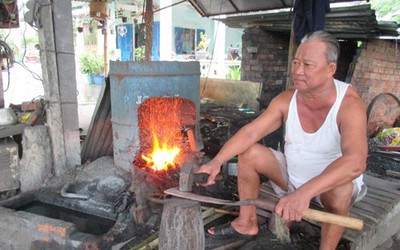 Gian nan 'giữ lửa' nghề rèn truyền thống