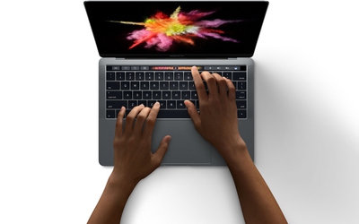 Apple vẫn chưa hài lòng với MacBook Pro mới