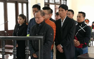 Xử Minh 'Sâm' và đồng bọn: Luật sư của 'ông trùm' vắng mặt