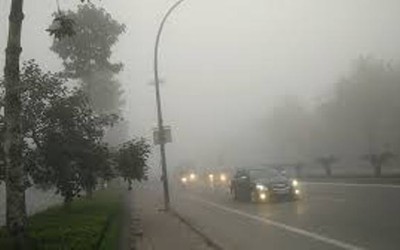 Bí quyết 'vàng' khi lái xe trong thời tiết sương mù
