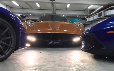 Vẻ đẹp của 'siêu phẩm' Pagani Huayra qua góc máy của Minh 'Nhựa'