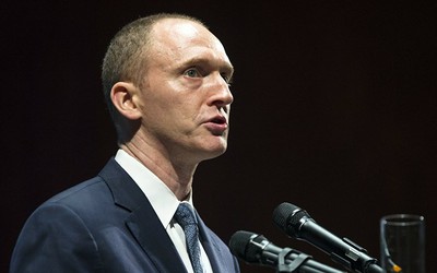 ‘Ý đồ’ của ông Trump khi vươn tay tới Moscow