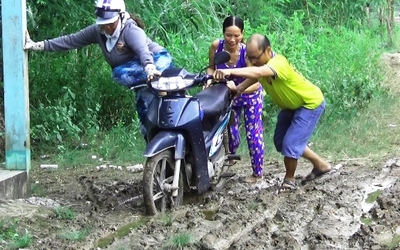 Lí giải nguyên nhân: Cầu xây xong đã lâu không thấy người về đưa dâu