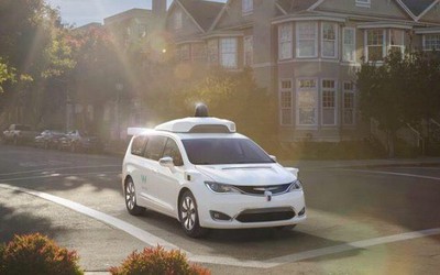 Alphabet đầu tư 100 xe mới cho Waymo thử nghiệm công nghệ tự lái