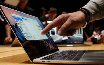 Apple từng thất bại với những ý tưởng táo bạo trên MacBook