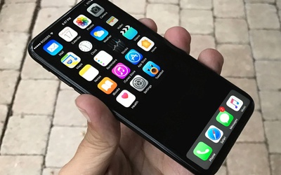 Apple tung iPhone 7s, 7s Plus và model đặc biệt mã Ferrari vào 2017