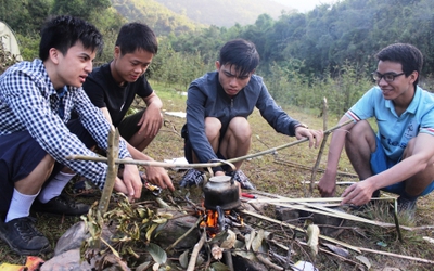 Học cách 'sinh tồn' ở hòn đảo 'ba không' cách Hà Nội 50 km