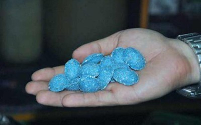 Thuốc diệt chuột dạng viên kẹo… cực độc giá 'bèo' bán tràn lan