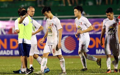 Vén màn bí mật trận thua của U21 HAGL trước Yokohama