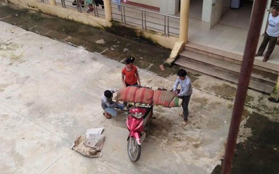 Không lẽ phải ‘bó tay’ trước thảm cảnh ‘bó chiếu’?