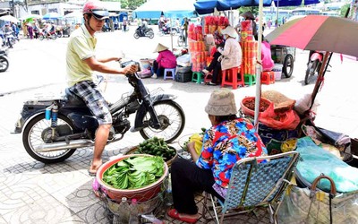 Phố bán trầu cau hơn nửa thế kỷ còn sót lại của Sài Gòn