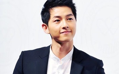 Song Joong Ki trở thành ngôi sao quyền lực nhất 2016 của xứ Hàn