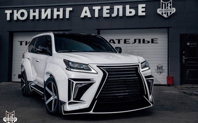 Lexus LX570 độ widebody 'ngầu' nhất quả đất của dân chơi Nga