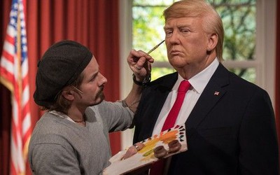 Mái tóc của ông Donald Trump là thử thách với bảo tàng sáp ở Anh