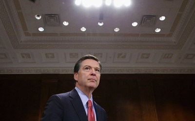 Cuộc chiến không cân sức giữa FBI và Nhà Trắng