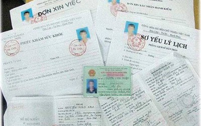 Bắt quả tang tiệm photocopy làm giả 300 bộ hồ sơ xin việc