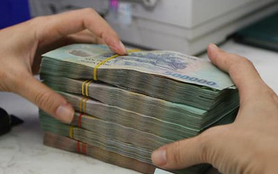 Tỷ giá USD/VND ngày 24/02: Đô la Mỹ cúi đầu