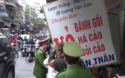 PCT quận Hoàn Kiếm: ‘Dẹp loạn vỉa hè là việc làm thường xuyên’