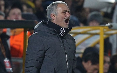 Mourinho: 'Tôi lo lắng suốt 90 phút thi đấu trên sân Rostov'