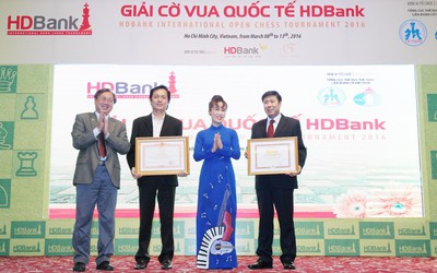 Tổ chức giải cờ, CEO Vietjet được lòng dân mạng