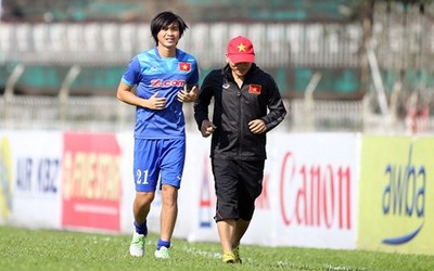 Tin HOT tối 16/3: U20 VN xếp ngang… Ibra, HAGL thay đổi vì Tuấn Anh