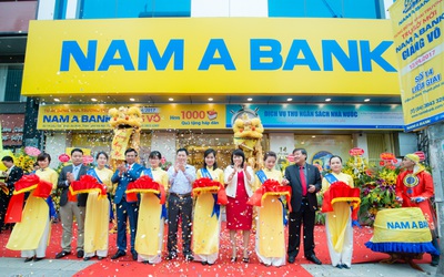 Nam A Bank tiếp tục khai trương trụ sở mới