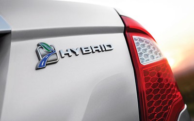 Xe Hybrid - xu hướng của tương lai