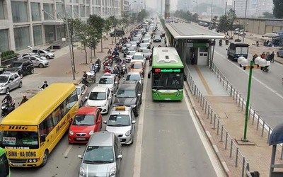 BRT Hà Nội chưa đủ sức hấp dẫn đối với người trong độ tuổi đi làm?