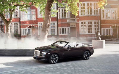 Chiêm ngưỡng mui trần Rolls-Royce Dawn đặc biệt nhất thế giới