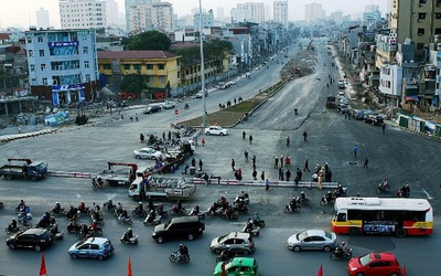 Làm đường ‘đắt nhất hành tinh’ 3.000 tỷ/km: Ai được hưởng lợi?