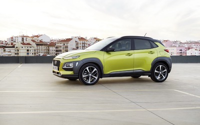 Lộ diện Hyundai Kona EV, đối thủ 'nặng ký' với Tesla Model 3