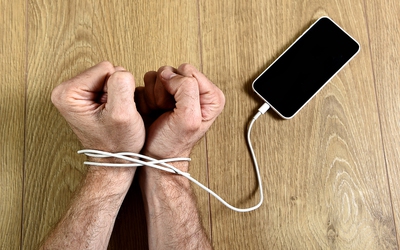 Smartphone có phải 'kẻ thù' của công việc?