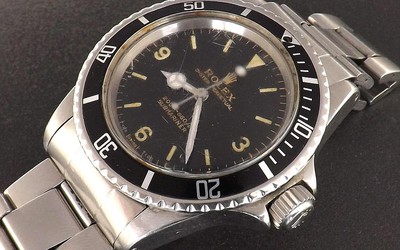 Chiếc đồng hồ Rolex cũ rích, trầy xước được bán giá hơn 3,5 tỷ