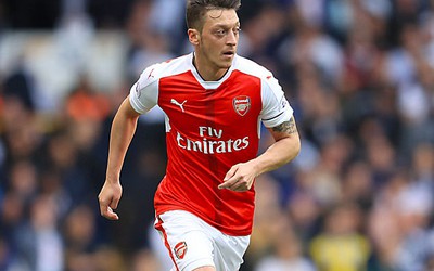 Tin HOT chiều 7/6: Ozil thừa nhận sốc; Wenger bị học trò ra yêu sách