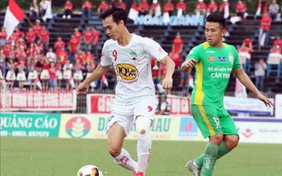 Vòng 16 V-League: Căng thẳng, hấp dẫn và khó lường