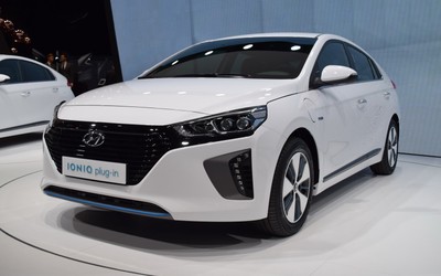 Thiếu hụt nguồn cung cấp pin, Hyundai Ioniq chậm tới tay khách hàng