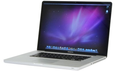 Thay pin MacBook Pro cũ, nhiều khách hàng bất ngờ nhận máy mới