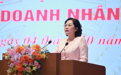 "Ngành ngân hàng luôn xác định doanh nghiệp là bạn đồng hành"