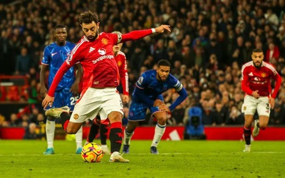 Man Utd và Chelsea chia điểm kịch tính tại Old Trafford